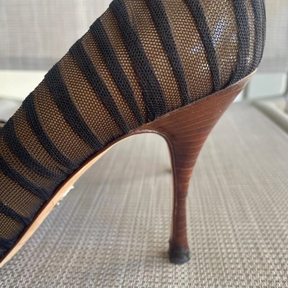 DOLCE & GABBANA Black Mesh Heels EUC - Picture 3 of 11